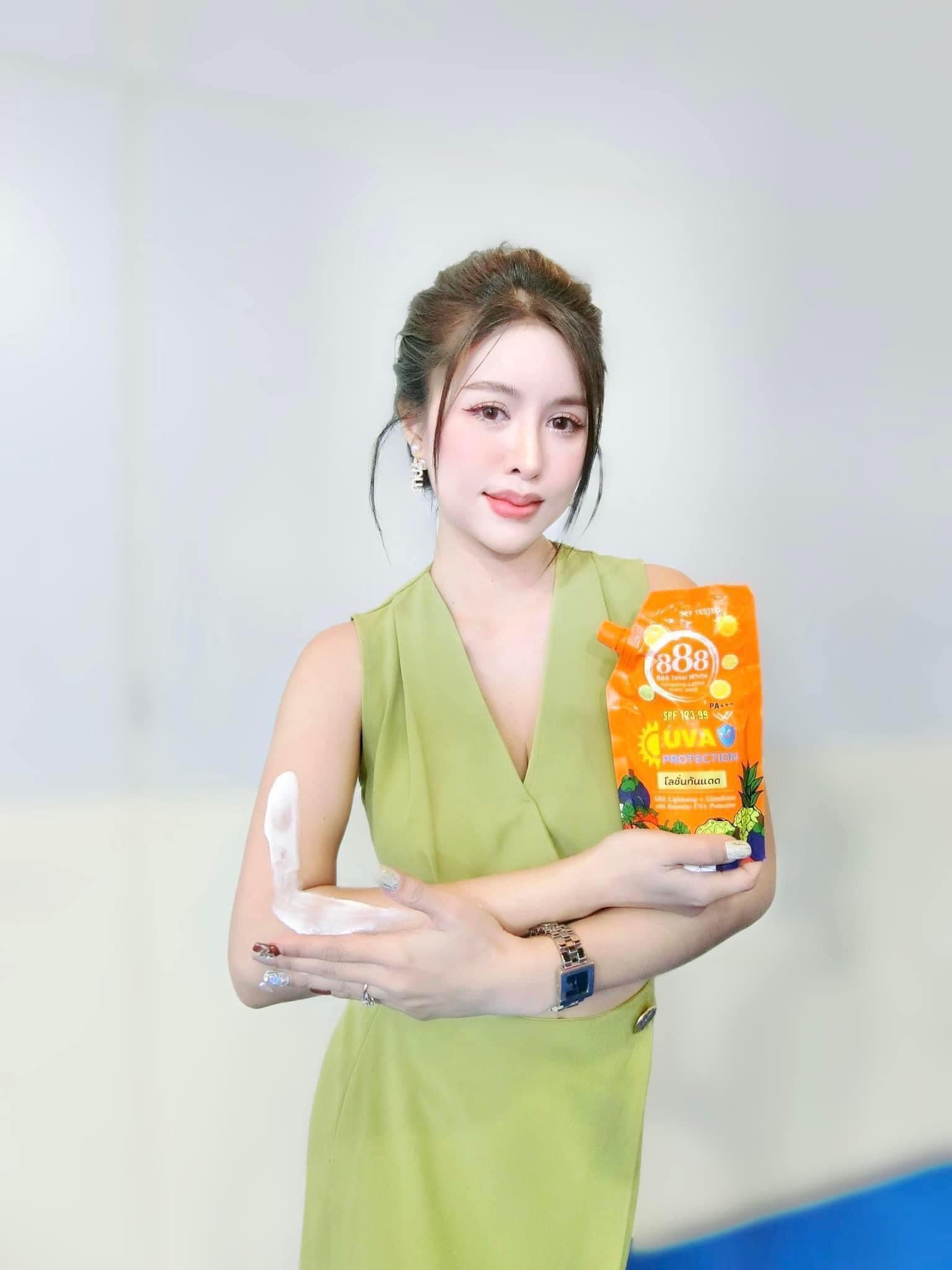 888 Total White - Whitening Lotion Refill Pack 250 ml