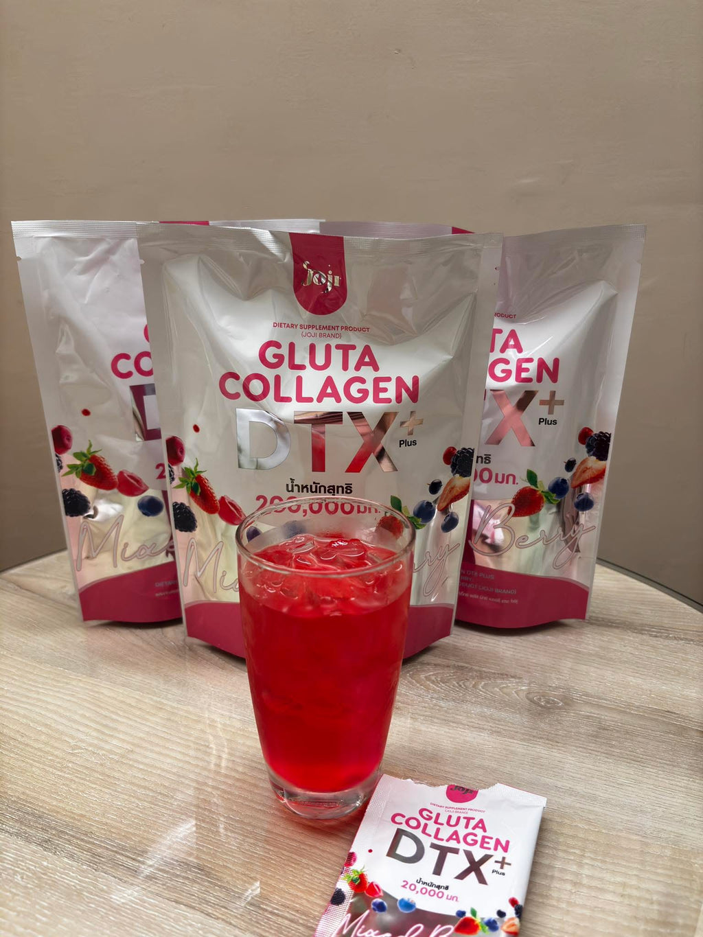 Gluta Collagen  DTX Mixed Berry Drink  - 200,000 mg Collagen