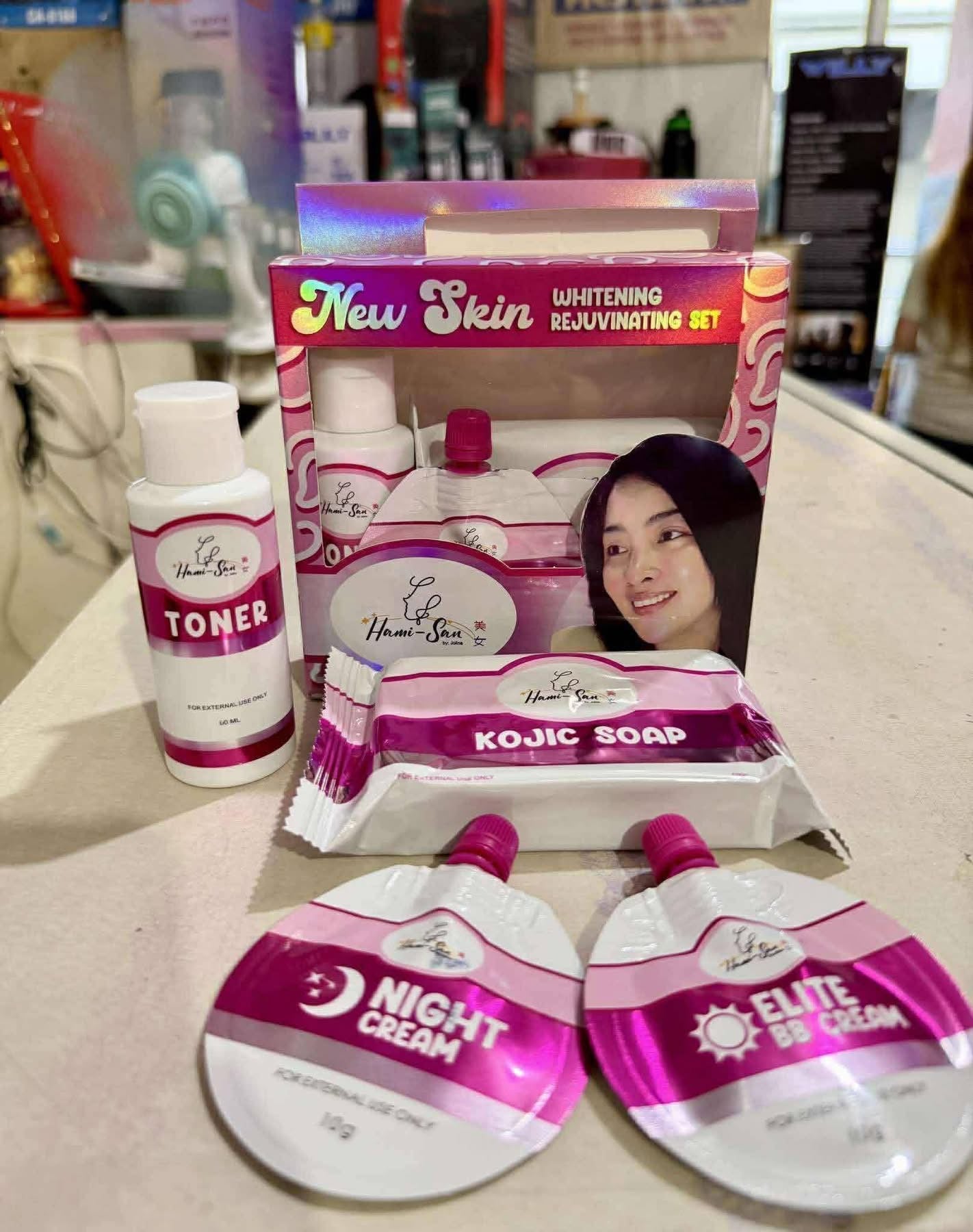 Hami-San Whitening Rejuvenating Set
