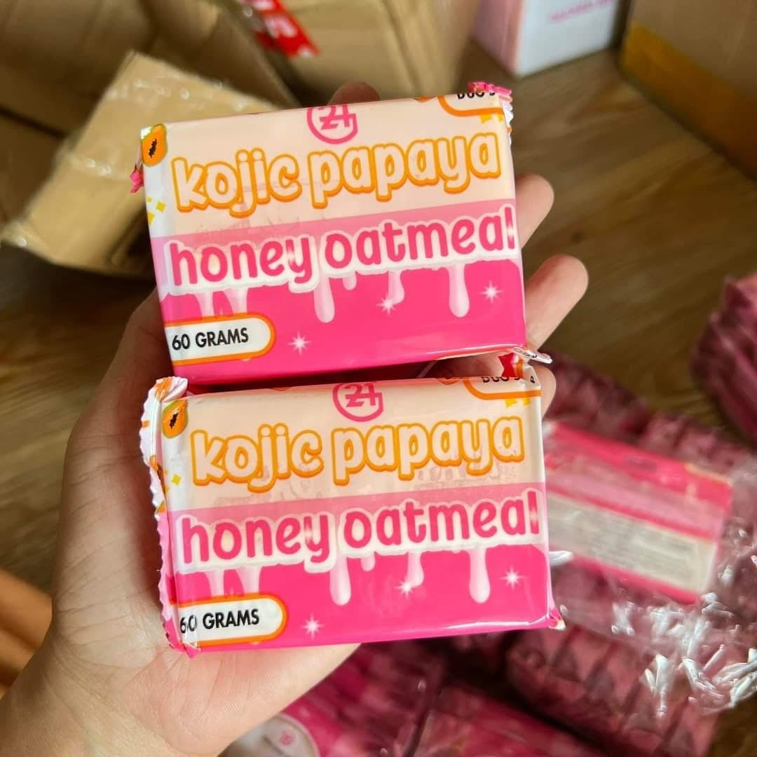 G21 - Kojic Papaya Honey Oatmeal Soap - Duo Soap ( MINI only 60g )