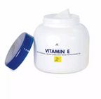 AR Vitamin E Moisturizing Cream Enriched With Sunflower Oil 200g (Blue Lid) - My Care Kits