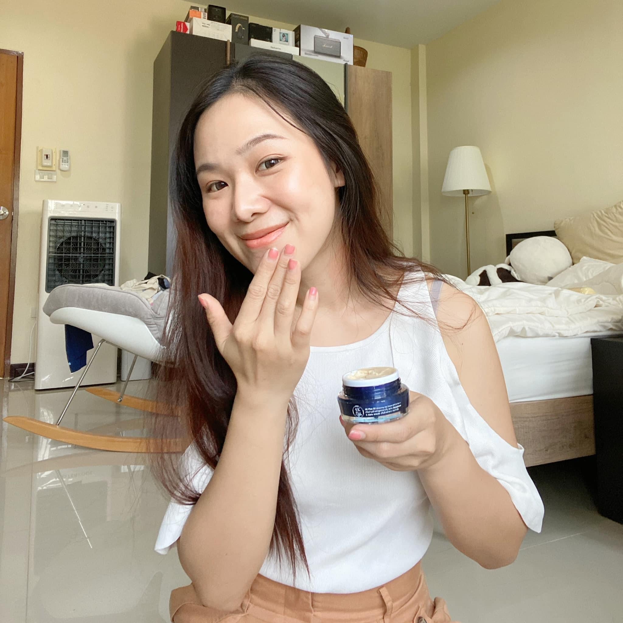 4K Plus Collagen Whitening Day Cream 5X - SPF 15 - 20g