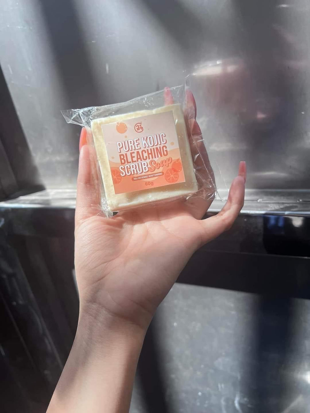 G21 Pure Kojic Bleaching Scrub Soap 60g - My Care Kits